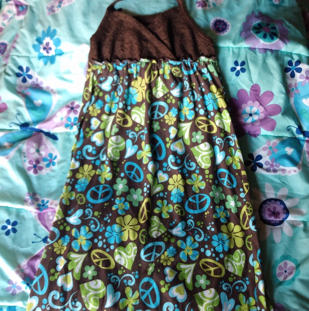Girls dress